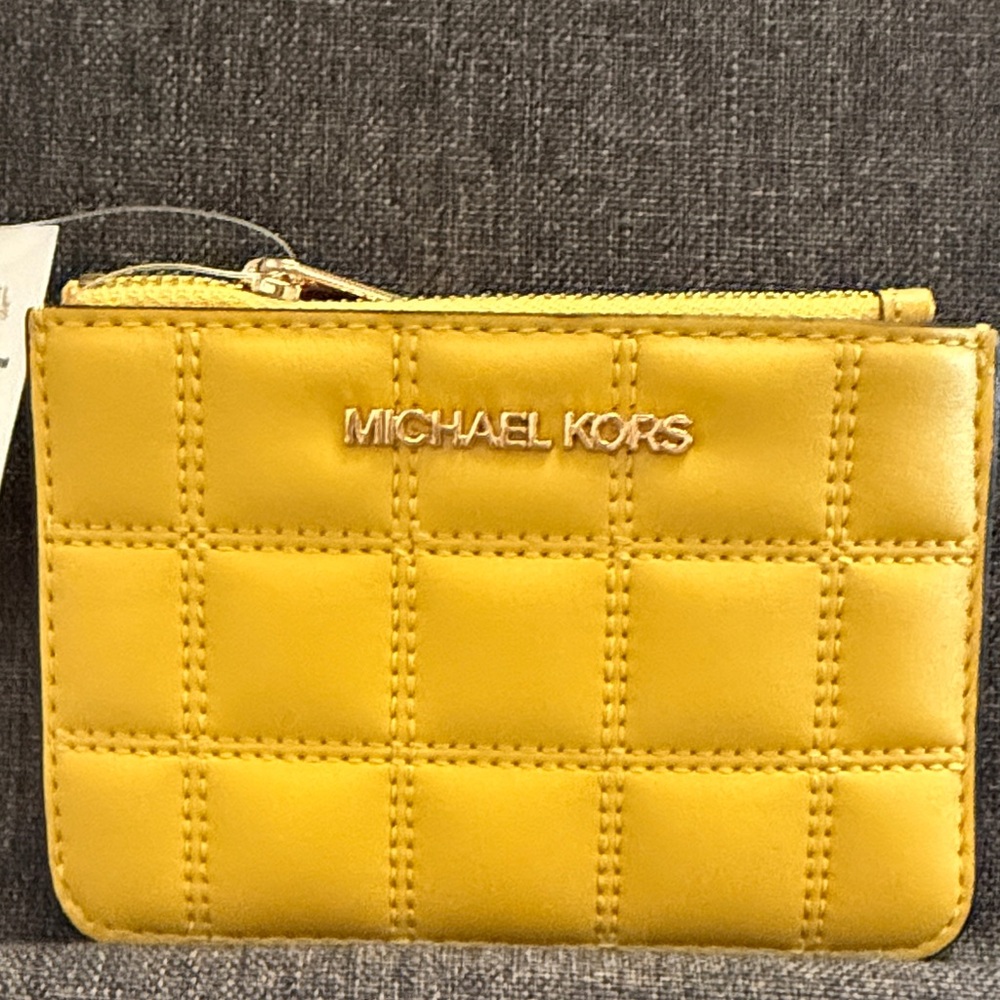Michael Kors Daisy yellow Quilted card holder